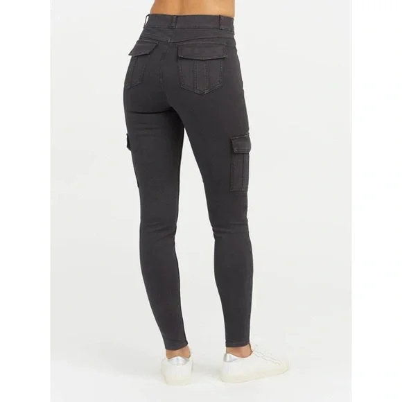 SPANX Black Ankle Cargo Leggings - Picture 3 of 16